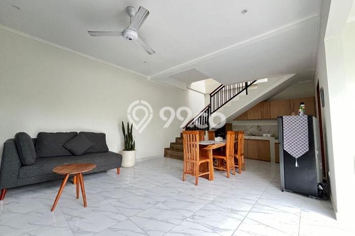 AREA PREMIUM! Vila Kawasan , Dimensi 200m2m², Akses ke pusat kota AREA PREMIUM! Vila Kawasan , Dimensi 200m2m², Akses ke pusat kota