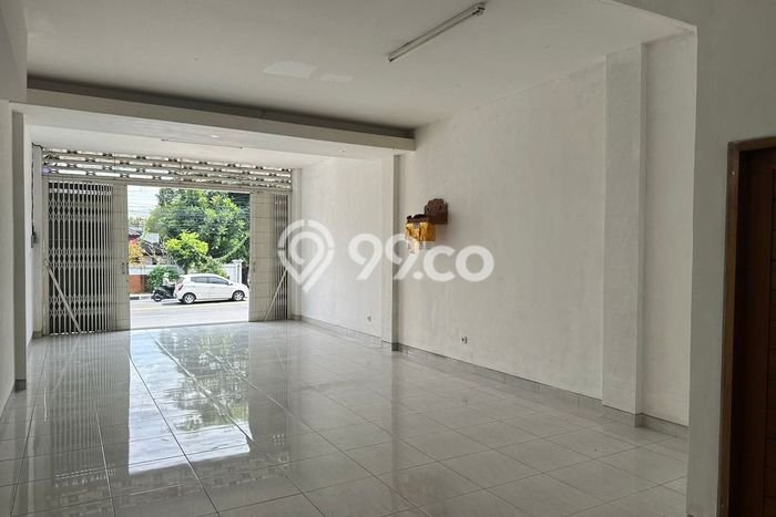 Unit Ruko Disewa Lokasi Denpasar Barat, Denpasar Spesifikasi Luas Bangunan 120m2 Unit Ruko Disewa Lokasi Denpasar Barat, Denpasar Spesifikasi Luas Bangunan 120m2