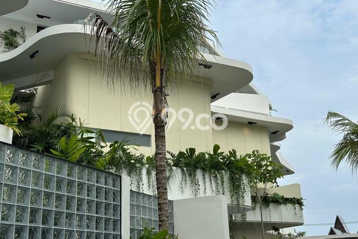 FOR SALE! Vila Kawasan Kuta, Area 352m2m², Lokasi Premium FOR SALE! Vila Kawasan Kuta, Area 352m2m², Lokasi Premium
