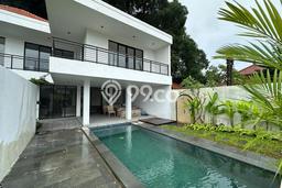 FOR SALE! Vila Kawasan , Luas 330m2m², Dekat Mudah Fasilitas Umum FOR SALE! Vila Kawasan , Luas 330m2m², Dekat Mudah Fasilitas Umum