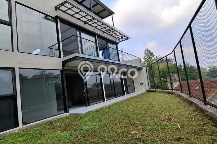 Rumah Elit Modern Tanpa Renovasi di Sayap Dago Bandung Rumah Elit Modern Tanpa Renovasi di Sayap Dago Bandung