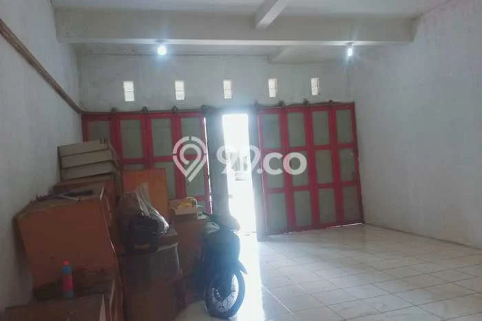 Ruko Komersial Dijual di Cipedes Tasikmalaya LT 85m2 & LB 160m2 Ruko Komersial Dijual di Cipedes Tasikmalaya LT 85m2 & LB 160m2
