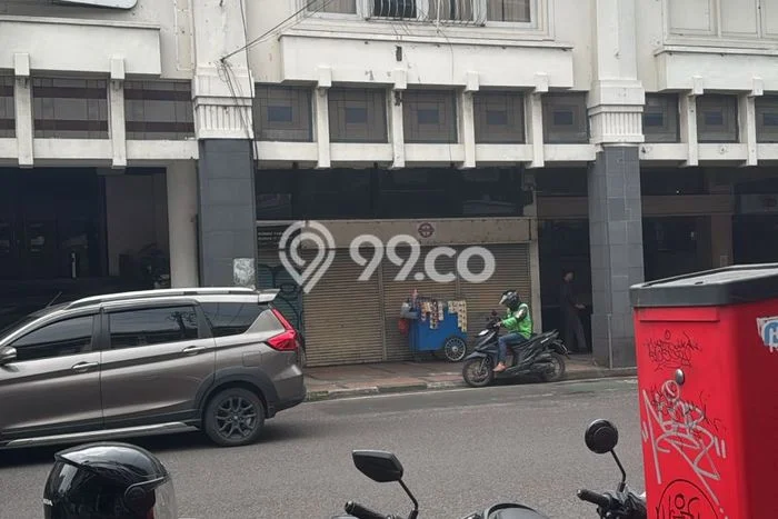 Disewakan Ruko di Kawasan Ramai Braga Luas 180m2 Disewakan Ruko di Kawasan Ramai Braga Luas 180m2