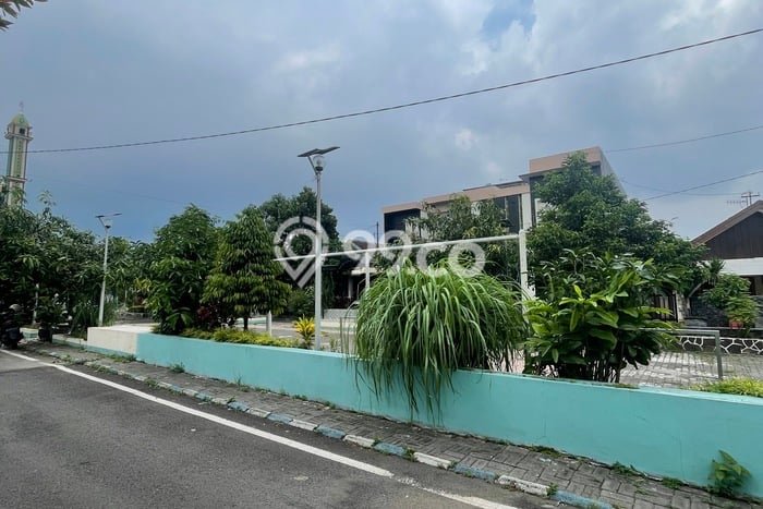 Rumah Luxury Modern Siap Huni di Purwantoro Malang Rumah Luxury Modern Siap Huni di Purwantoro Malang