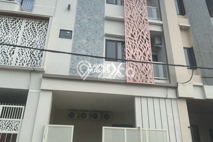 Jual Rumah Luas Elegan Dengan View Cantik di Soekarno Hatta, Malang Jual Rumah Luas Elegan Dengan View Cantik di Soekarno Hatta, Malang