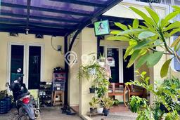 For Sale Rumah 5 Kamar Lokasi Strategis Bagus dan Strategis di Ciputat For Sale Rumah 5 Kamar Lokasi Strategis Bagus dan Strategis di Ciputat