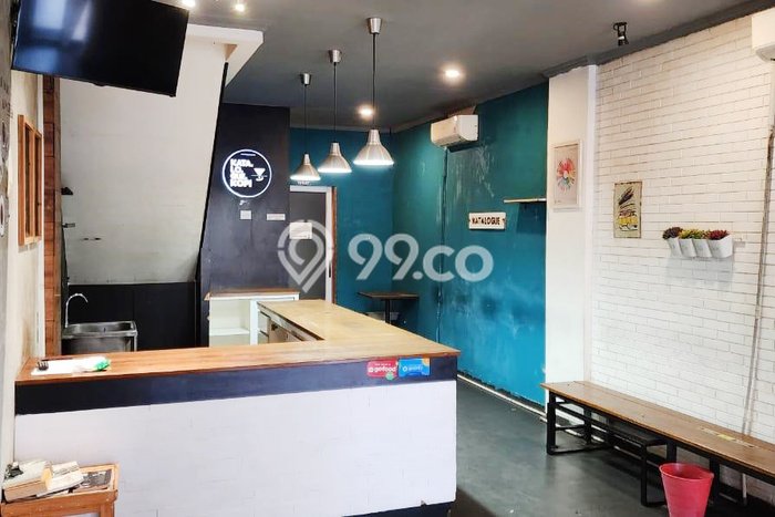 LOKASI PREMIUM! Ruko Kawasan Ciputat, Luas 158m², Area Komersial LOKASI PREMIUM! Ruko Kawasan Ciputat, Luas 158m², Area Komersial