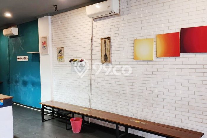 LOKASI PREMIUM! Ruko Kawasan Ciputat, Luas 158m², Area Komersial LOKASI PREMIUM! Ruko Kawasan Ciputat, Luas 158m², Area Komersial