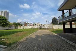 Tanah Kawasan Bisnis di , Luas 245m2m², Cocok untuk Pengembangan Tanah Kawasan Bisnis di , Luas 245m2m², Cocok untuk Pengembangan
