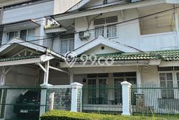 Rumah Mewah LB 140m2 Siap Pakai Desain Elegan di Bintaro, Tangerang Selatan Rumah Mewah LB 140m2 Siap Pakai Desain Elegan di Bintaro, Tangerang Selatan