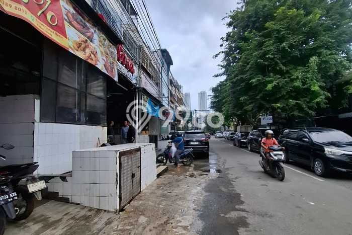 Lokasi Strategis! Dijual Ruko Bisnis di Penjaringan, Jakarta Utara Kondisi Bagus Lokasi Strategis! Dijual Ruko Bisnis di Penjaringan, Jakarta Utara Kondisi Bagus