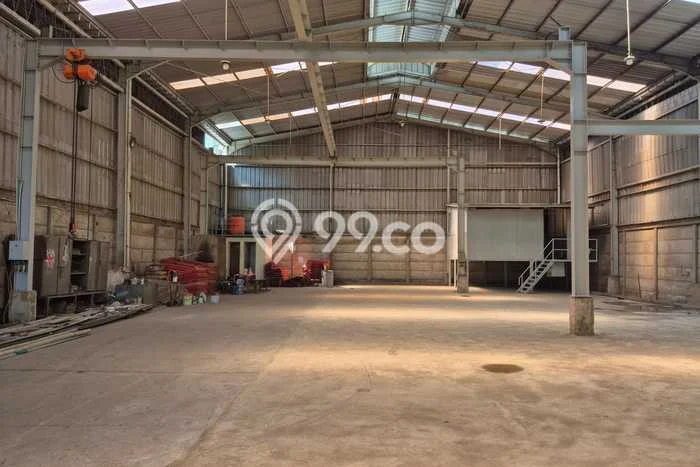 Unit Gudang disewakan di Cipondoh Tangerang dengan LT 800m2 / LB 842m2 Unit Gudang disewakan di Cipondoh Tangerang dengan LT 800m2 / LB 842m2