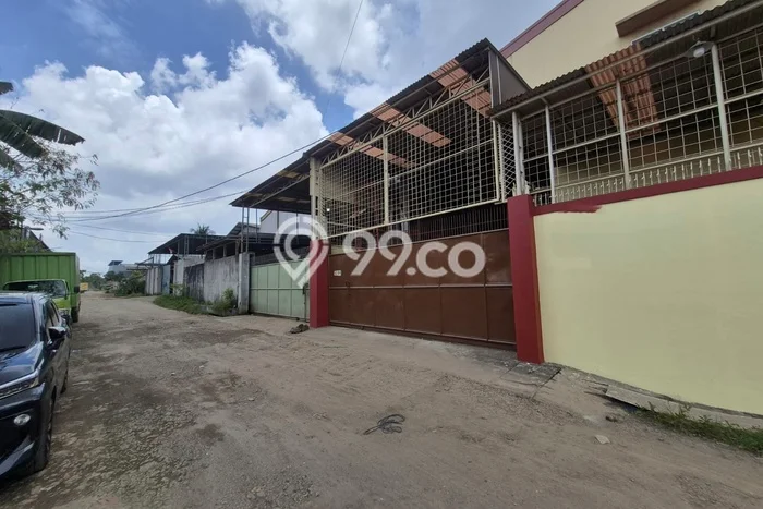 Unit Gudang disewakan di Cipondoh Tangerang dengan LT 800m2 / LB 842m2 Unit Gudang disewakan di Cipondoh Tangerang dengan LT 800m2 / LB 842m2