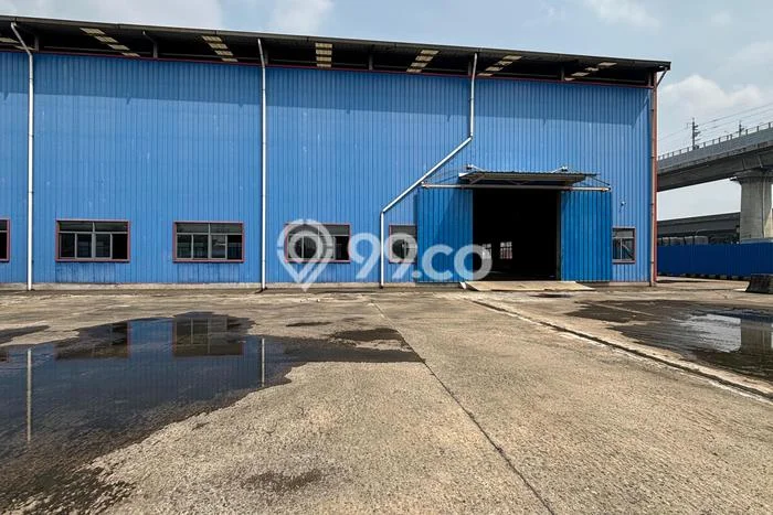 Unit Gudang Disewakan di Bekasi di Area Ramai & Strategis Unit Gudang Disewakan di Bekasi di Area Ramai & Strategis