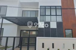 FEATURED! Rumah Asri di BSD Griya Loka, LT 146m² Bangunan 140m² FEATURED! Rumah Asri di BSD Griya Loka, LT 146m² Bangunan 140m²