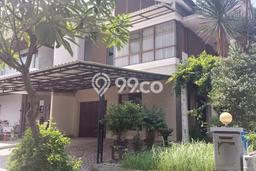 Rumah kawasan Gading Serpong Serenade Lake, 4 KT, View Indah, Luas 216m² LB 336m² Rumah kawasan Gading Serpong Serenade Lake, 4 KT, View Indah, Luas 216m² LB 336m²