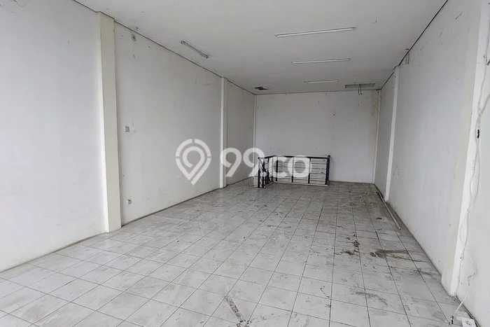 Ruko di Cisauk, Luas 120m², For Rent, Area Bisnis, Ready Untuk Dihuni Ruko di Cisauk, Luas 120m², For Rent, Area Bisnis, Ready Untuk Dihuni
