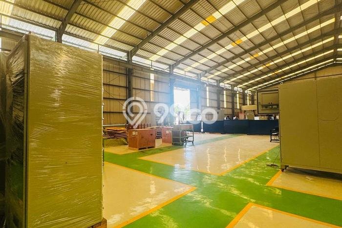 FOR SALE! Pabrik di Jambe Tangerang, LT 5070m2, LB 3000m2 FOR SALE! Pabrik di Jambe Tangerang, LT 5070m2, LB 3000m2