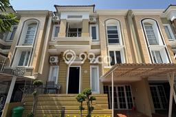Rumah di Gading Serpong, Tangerang, LT 80m² LB 130m² Rumah di Gading Serpong, Tangerang, LT 80m² LB 130m²