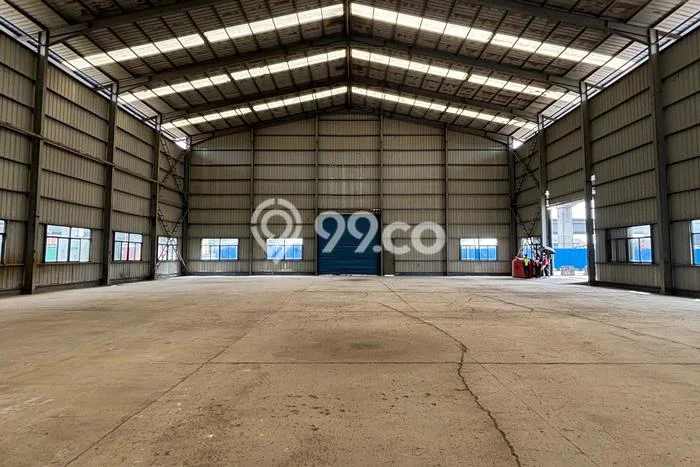 Unit Gudang Disewakan di Bekasi di Area Ramai & Strategis Unit Gudang Disewakan di Bekasi di Area Ramai & Strategis