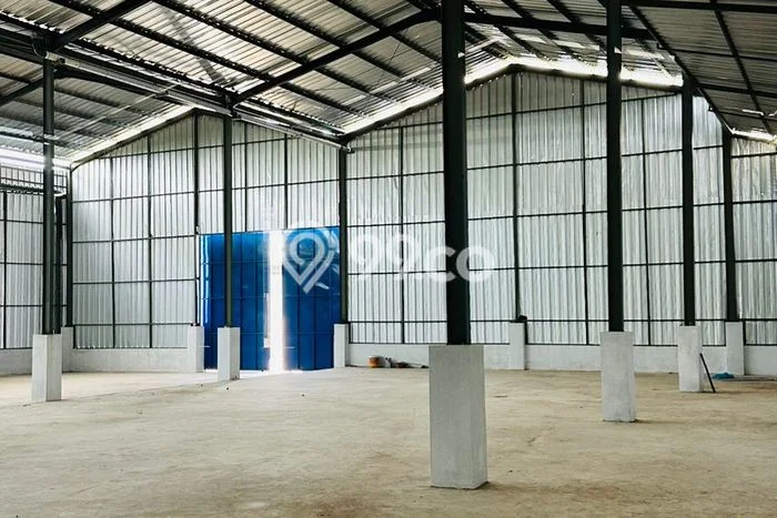Gudang untuk disewa di Legok punya LT 1200m2 & LB 1050m2 harga sewa kompetitif Gudang untuk disewa di Legok punya LT 1200m2 & LB 1050m2 harga sewa kompetitif