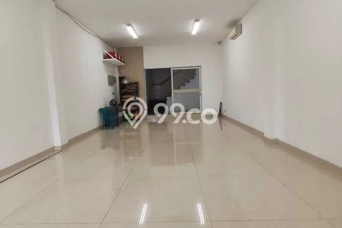 Ruko untuk Disewa di Pusat Bandung Luas Bangunan 238m2 Ruko untuk Disewa di Pusat Bandung Luas Bangunan 238m2