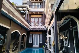 Dijual Hunian Mewah dengan Fasilitas Sekitar Lengkap di Kebayoran Lama, Jakarta Selatan Dijual Hunian Mewah dengan Fasilitas Sekitar Lengkap di Kebayoran Lama, Jakarta Selatan