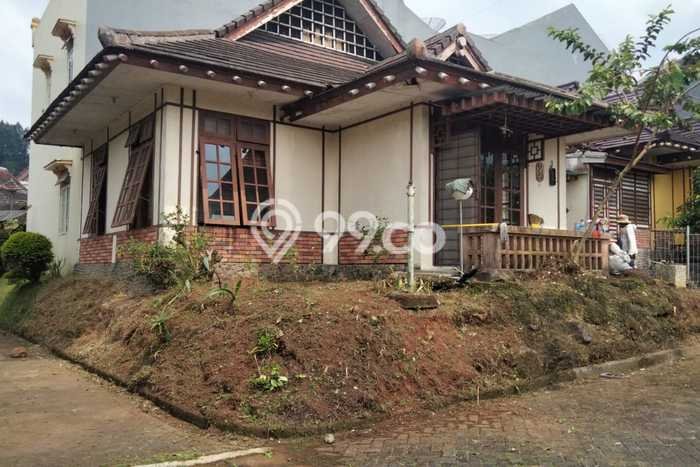 Vila Berkembang di Cipanas, Dimensi 132m2m², Dekat ke berbagai keperluan Vila Berkembang di Cipanas, Dimensi 132m2m², Dekat ke berbagai keperluan