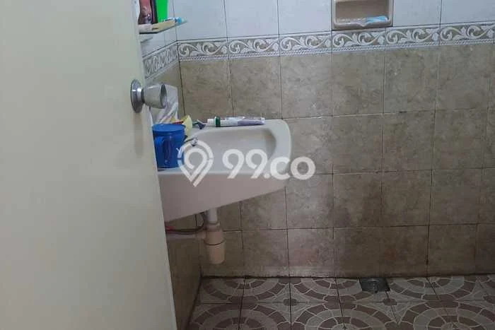 Lokasi strategis! Rumah siap huni disewakan di Pancoran Mas LB 121m2 Lokasi strategis! Rumah siap huni disewakan di Pancoran Mas LB 121m2