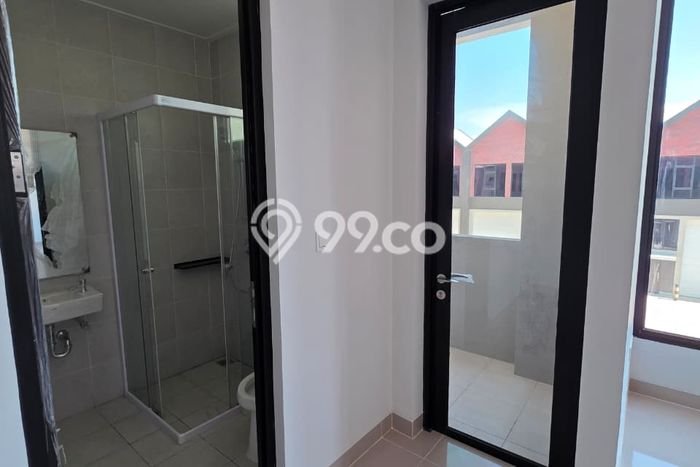 Unit Komersial Disewakan di Jakarta Utara Area Strategis Harga Kompetitif Unit Komersial Disewakan di Jakarta Utara Area Strategis Harga Kompetitif