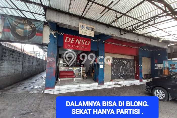 Komersial Disewa di Bandung dengan LB 600m2 Area Komersial Ramai Komersial Disewa di Bandung dengan LB 600m2 Area Komersial Ramai