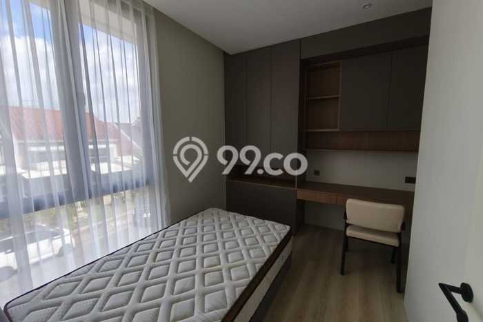 Jual Rumah Luas Megah Dengan View Eksklusif di Kota Baru Parahyangan, Bandung Jual Rumah Luas Megah Dengan View Eksklusif di Kota Baru Parahyangan, Bandung