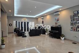 Jual Rumah Luas Megah Dengan View Eksklusif di Puri Indah, Jakarta Barat Jual Rumah Luas Megah Dengan View Eksklusif di Puri Indah, Jakarta Barat