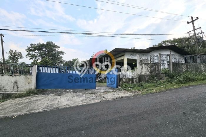 Unit Gudang Dijual di Ungaran Barat Semarang 700m2 Unit Gudang Dijual di Ungaran Barat Semarang 700m2