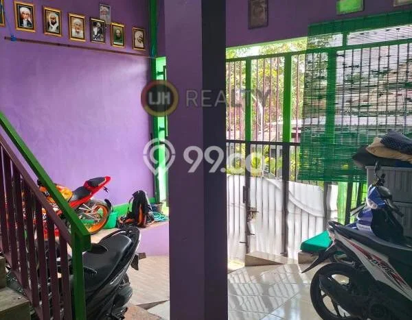 Jual Rumah Bagus Siap Huni LB 200m2 di Semarang Barat, Semarang Jual Rumah Bagus Siap Huni LB 200m2 di Semarang Barat, Semarang