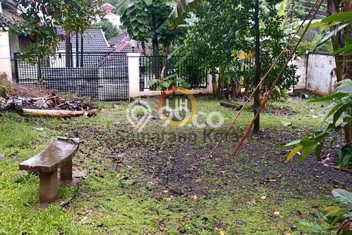 Kavling Tanah untuk Dijual di Bukit Sari, Semarang, Luas 300m2 Kavling Tanah untuk Dijual di Bukit Sari, Semarang, Luas 300m2