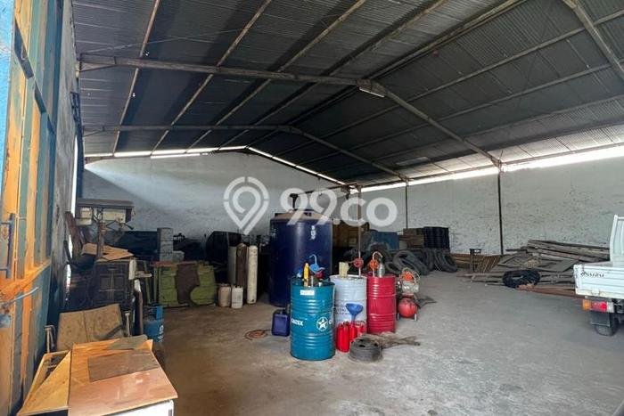 Unit Gudang Dijual di Semarang Utara Semarang Luas Bangunan 600m2 Unit Gudang Dijual di Semarang Utara Semarang Luas Bangunan 600m2