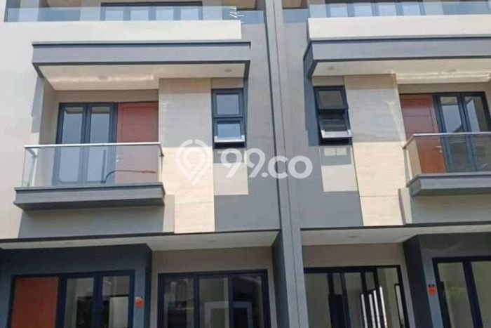 Rumah Eksklusif Siap Huni LT 105m2 di Kebon Jeruk, Jakarta Barat Rumah Eksklusif Siap Huni LT 105m2 di Kebon Jeruk, Jakarta Barat