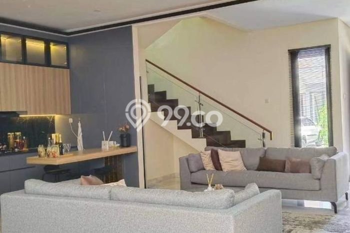 Rumah Eksklusif Siap Huni LT 105m2 di Kebon Jeruk, Jakarta Barat Rumah Eksklusif Siap Huni LT 105m2 di Kebon Jeruk, Jakarta Barat