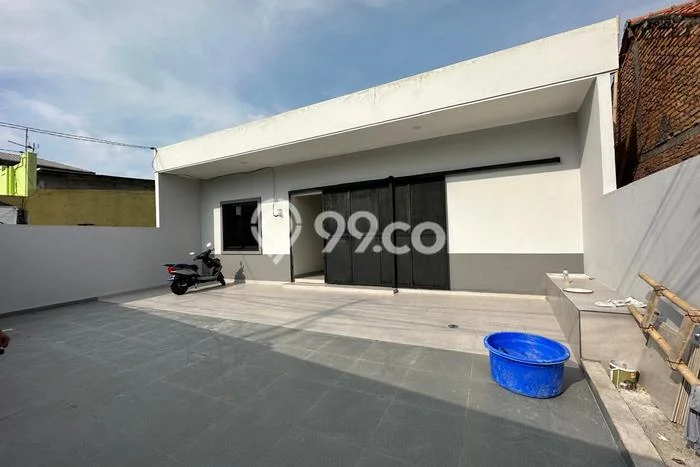 Disewakan Gudang di Tarumajaya Bekasi LT 246m2, LB 180m2 Disewakan Gudang di Tarumajaya Bekasi LT 246m2, LB 180m2