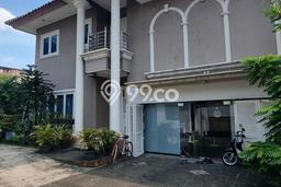Rumah Mewah LB 300m2 Siap Huni Desain Elegan di Kuningan, Jakarta Selatan Rumah Mewah LB 300m2 Siap Huni Desain Elegan di Kuningan, Jakarta Selatan