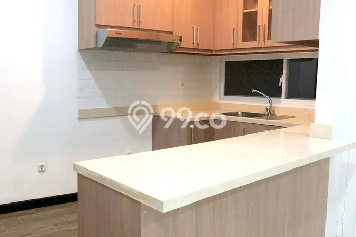 Disewakan! Rumah 4 Kamar Tidur &
3 Kamar Mandi di Mega Kuningan, Jakarta Selatan Disewakan! Rumah 4 Kamar Tidur &
3 Kamar Mandi di Mega Kuningan, Jakarta Selatan