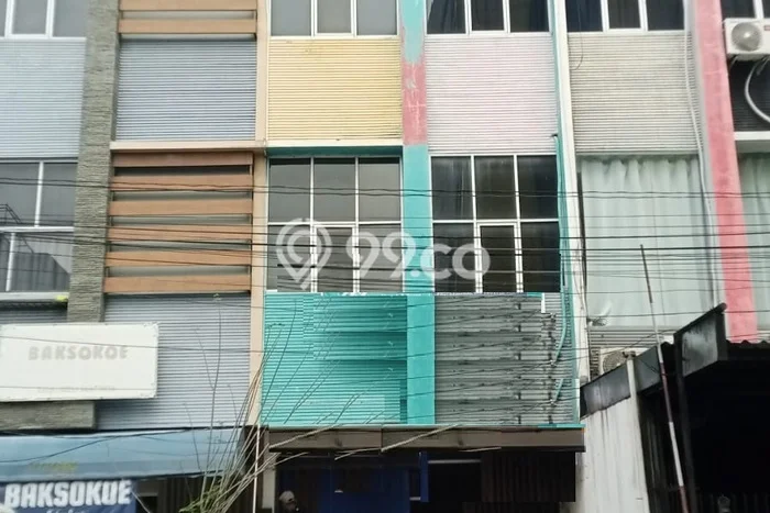 Unit Ruko Disewakan di Muara Karang di Area Ramai & Strategis Unit Ruko Disewakan di Muara Karang di Area Ramai & Strategis