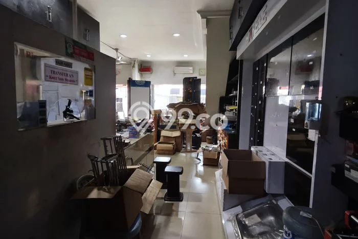 Disewakan Ruko di Pusat Kota Jakarta Barat Ramai Strategis Disewakan Ruko di Pusat Kota Jakarta Barat Ramai Strategis