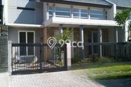 Lokasi terbaik! Rumah siap pakai disewakan di Kenjeran LB 153m2 Lokasi terbaik! Rumah siap pakai disewakan di Kenjeran LB 153m2