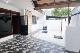 Disewakan! Rumah 4 Kamar Tidur &
3 Kamar Mandi di Mulyosari, Surabaya Disewakan! Rumah 4 Kamar Tidur &
3 Kamar Mandi di Mulyosari, Surabaya