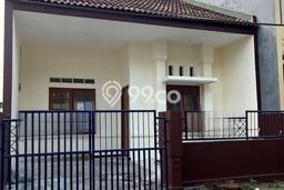 Rumah Bagus Siap Pakai Di Mulyorejo Luas 180m2 Lokasi Strategis Rumah Bagus Siap Pakai Di Mulyorejo Luas 180m2 Lokasi Strategis