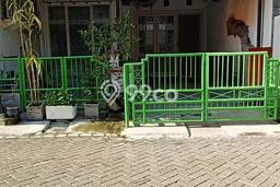 Rumah Modern 4 KT LT 90m2 di Pakuwon City Rumah Modern 4 KT LT 90m2 di Pakuwon City