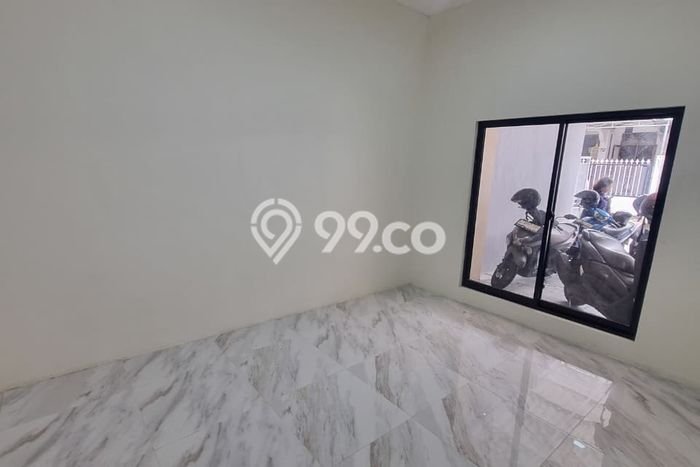 Dijual Rumah 5 Kamar Lokasi Strategis Nyaman dan Strategis di Kenjeran Dijual Rumah 5 Kamar Lokasi Strategis Nyaman dan Strategis di Kenjeran