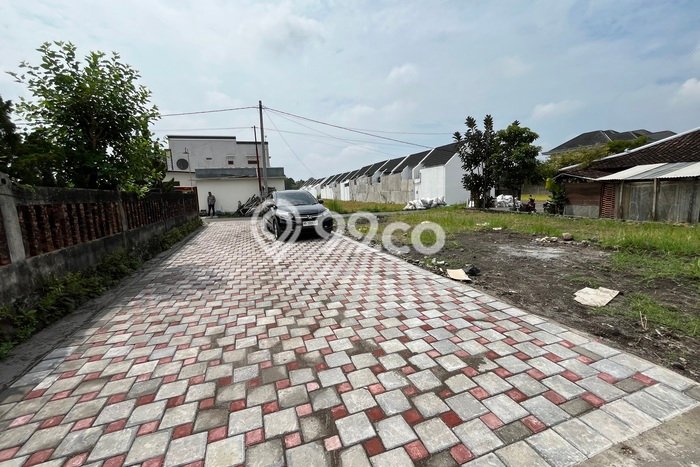 Tanah Dijual Lokasi Depok, Sleman dengan Luas Tanah 139m2 dan Status SHM Tanah Dijual Lokasi Depok, Sleman dengan Luas Tanah 139m2 dan Status SHM